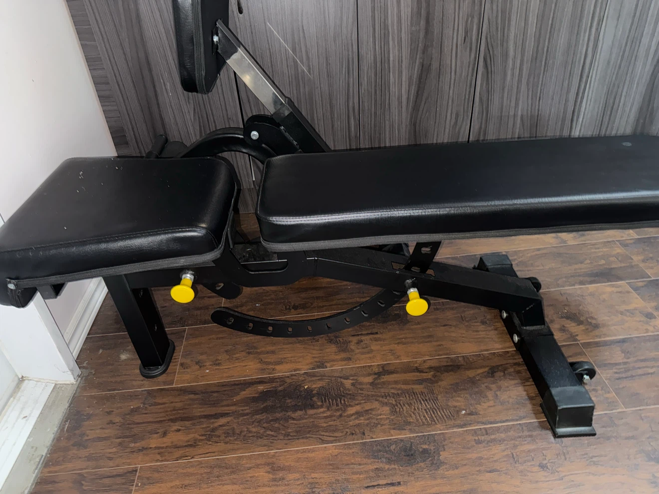 Adjustable Weight Bench and biceps bench - photo 3