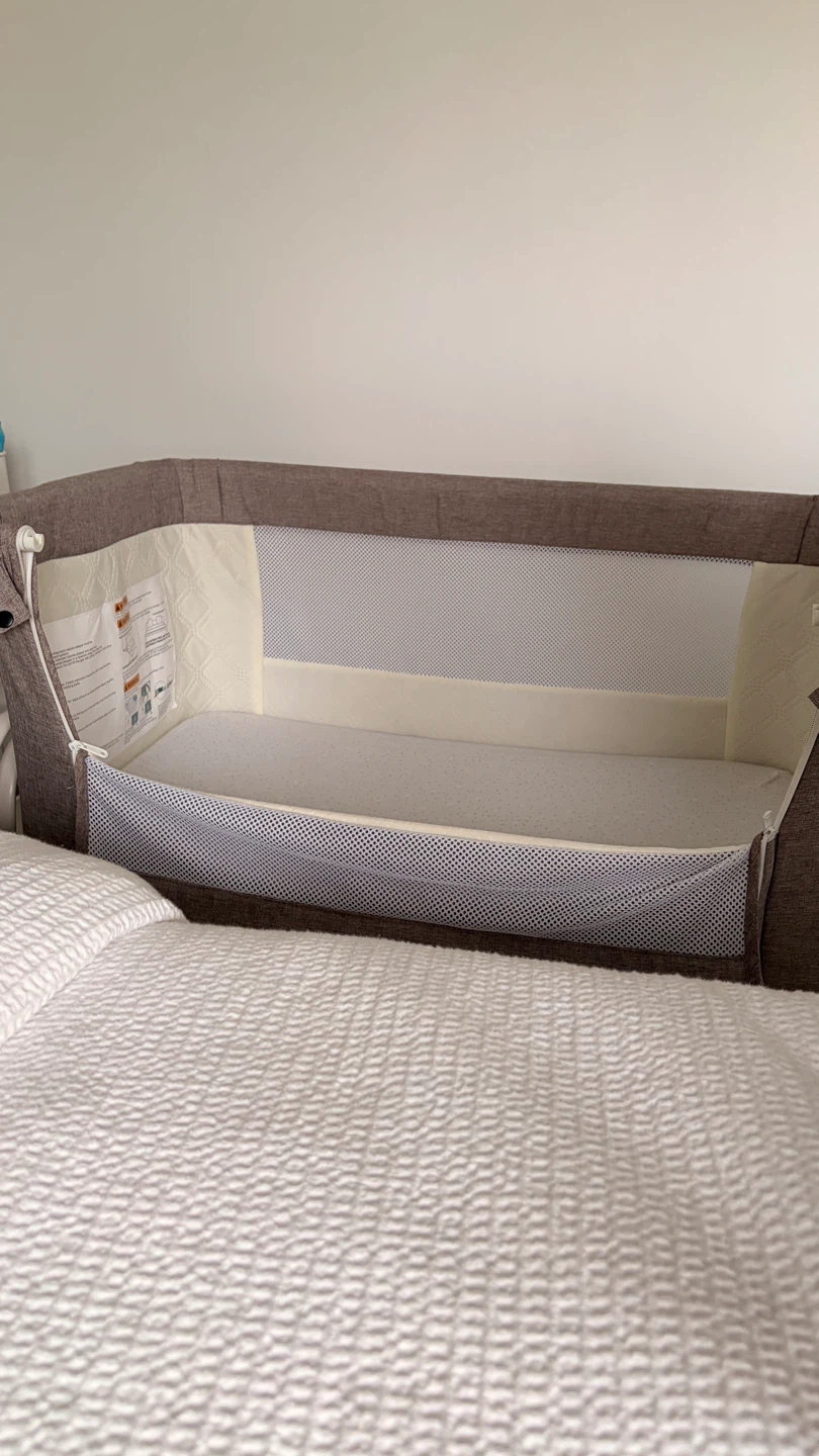 Baby Bedside Bassinet - photo 3