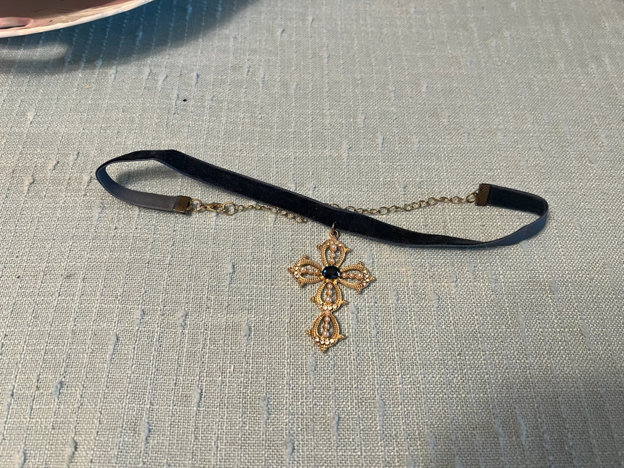 Gothic choker navy