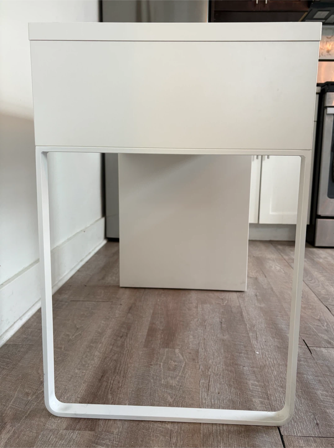 IKEA MICKE desk, white - photo 3