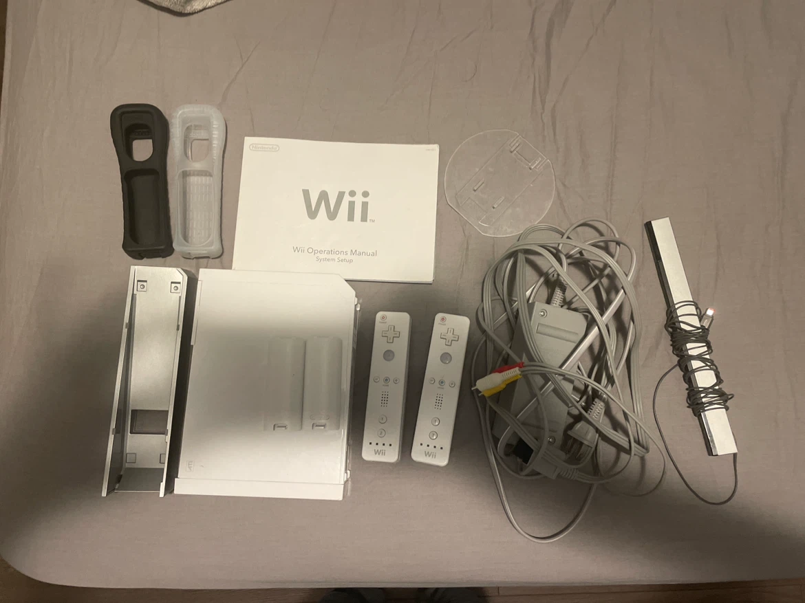 Nintendo Wii Console Set