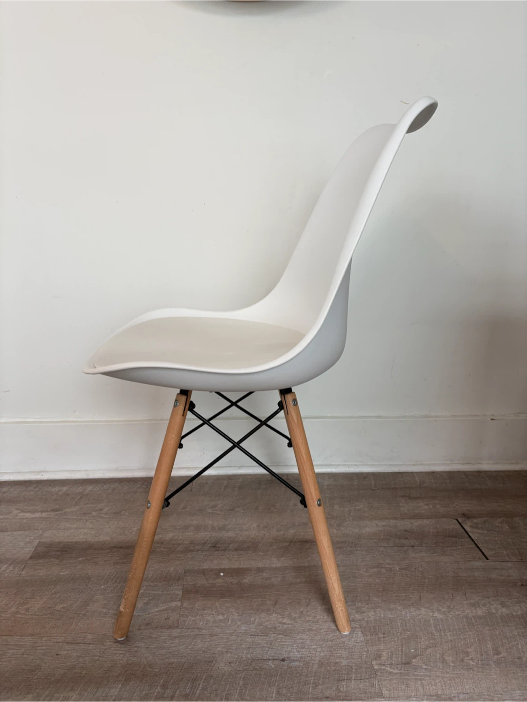 EIFFEL - white leather padded side chair - photo 3