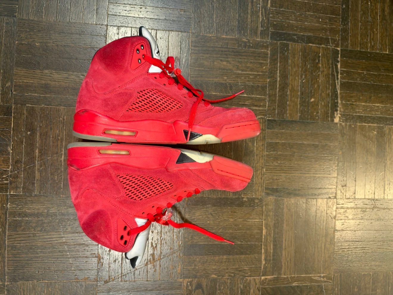 Air Jordan 5 Retro Raging Bull - photo 2