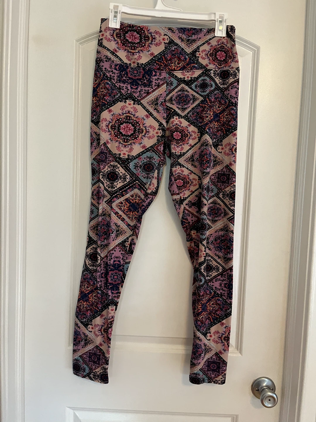 Yado Patterned Leggings