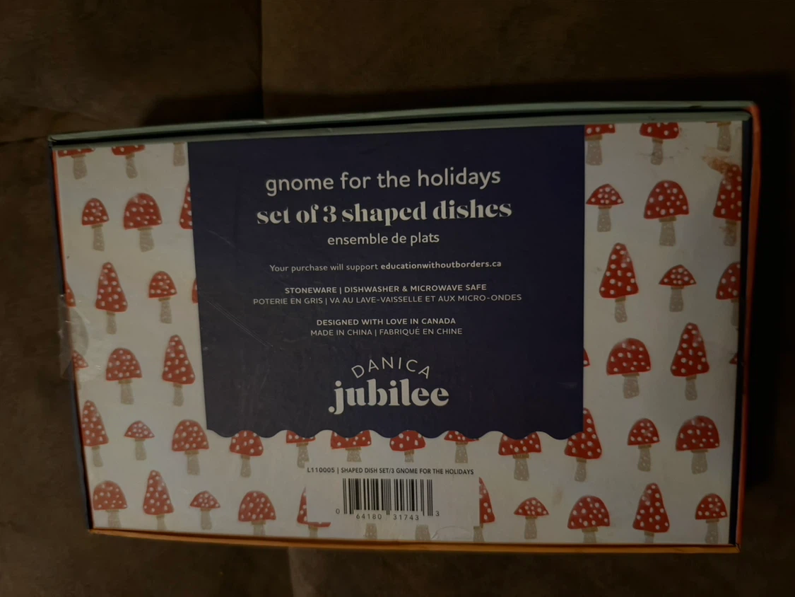 Danica Jubilee Gnome for the Holidays Dish Set - photo 2