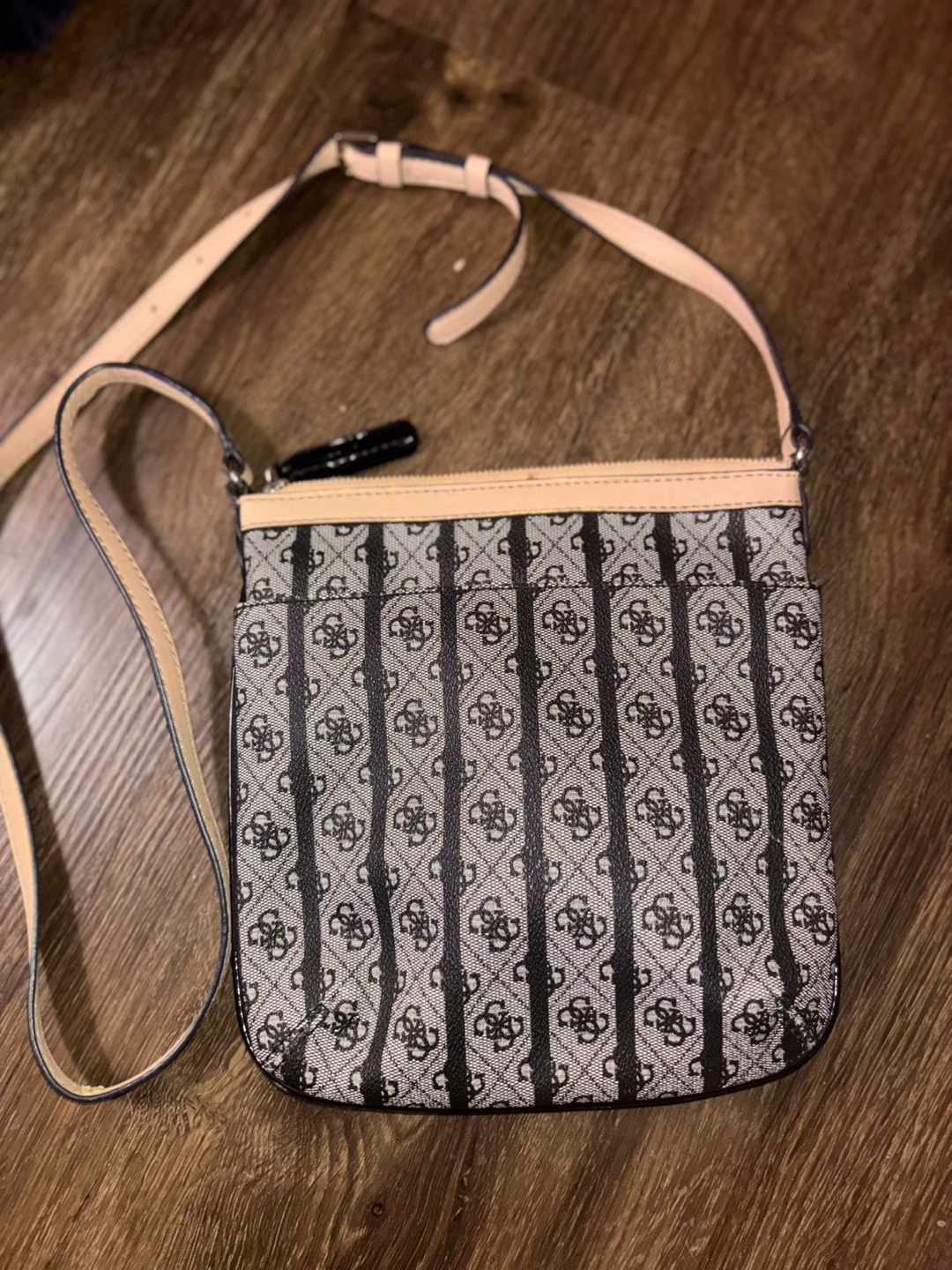 Guess Crossbody Bag with Charms - photo 2