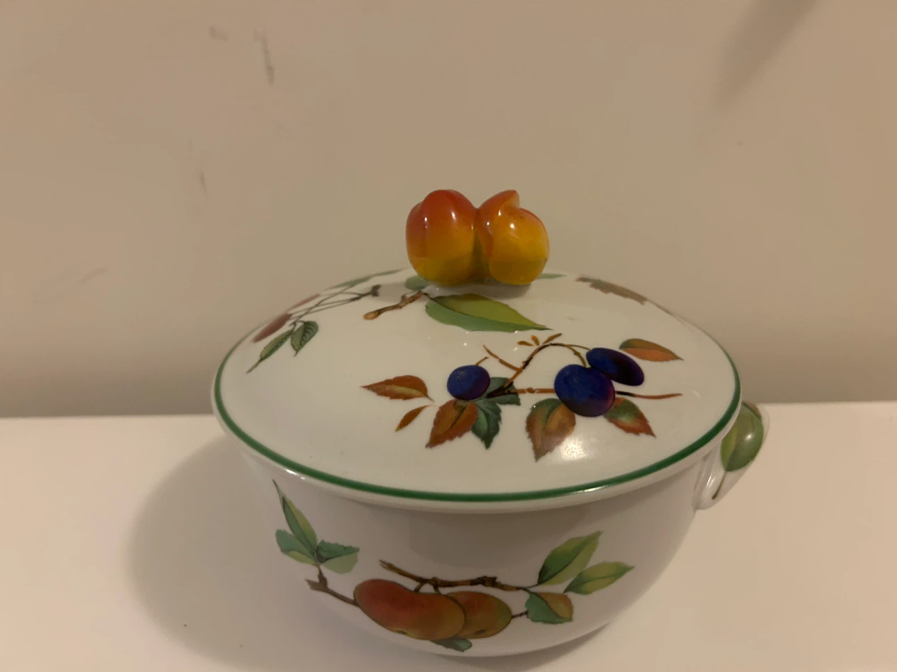Royal Worcester Evesham Covered Casserole Dish