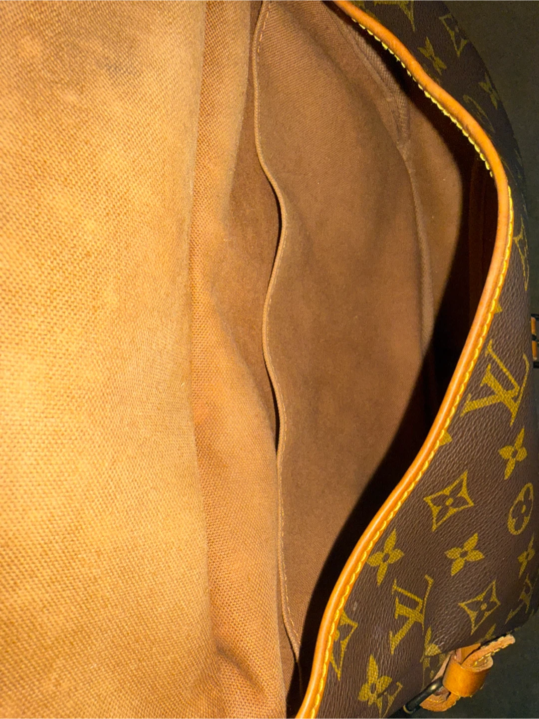 Louis Vuitton Monogram Canvas Shoulder Bag - photo 3