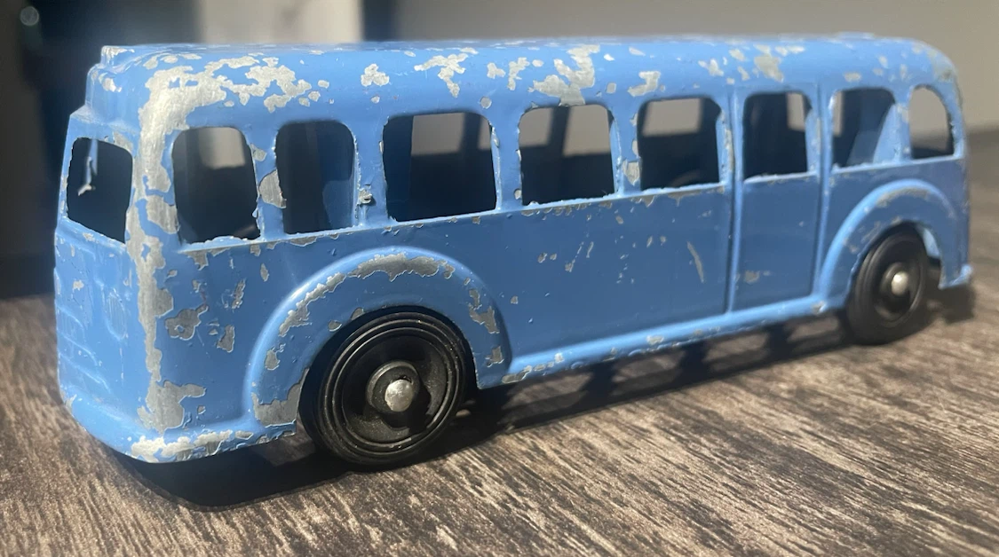 Vintage LondonToy Die-Cast Blue Bus #57. - photo 2