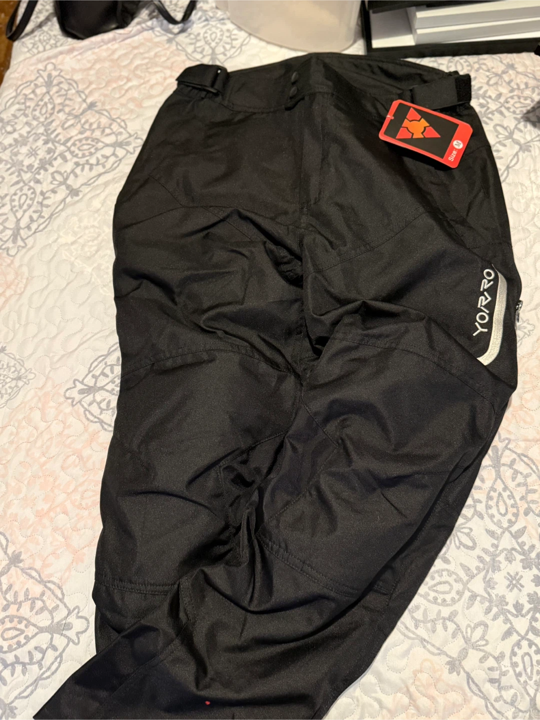 Yorro Black Pants