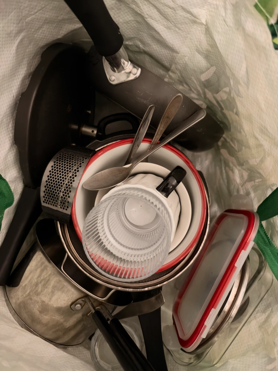 Kitchenware Assortment