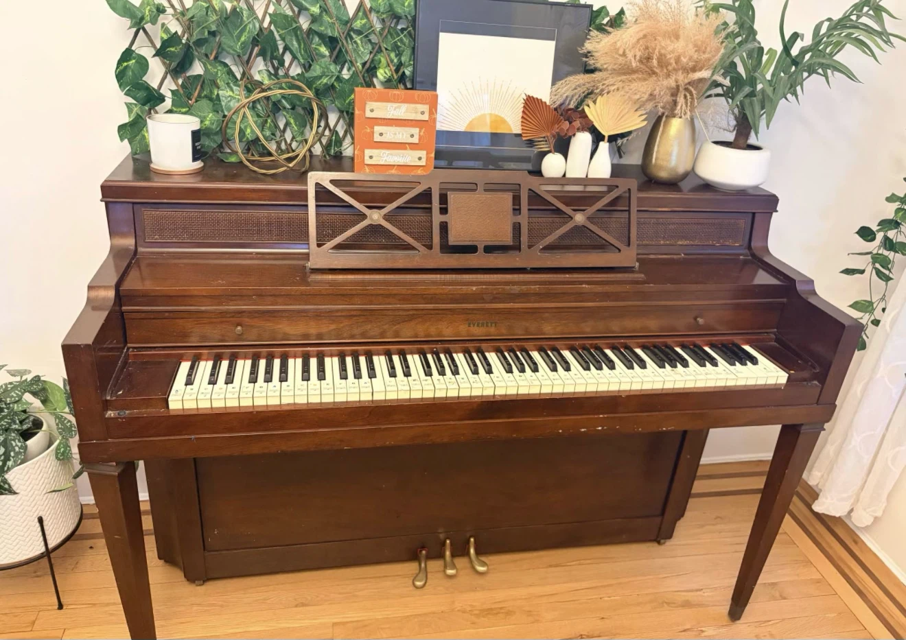 Everett Upright Piano - photo 2