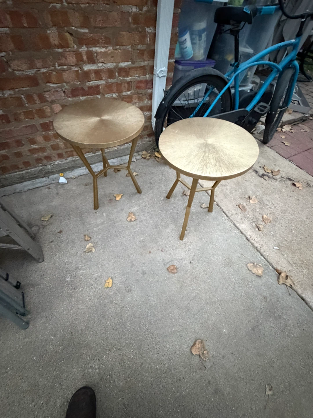 Set of 2 Ethan Allen Side Tables