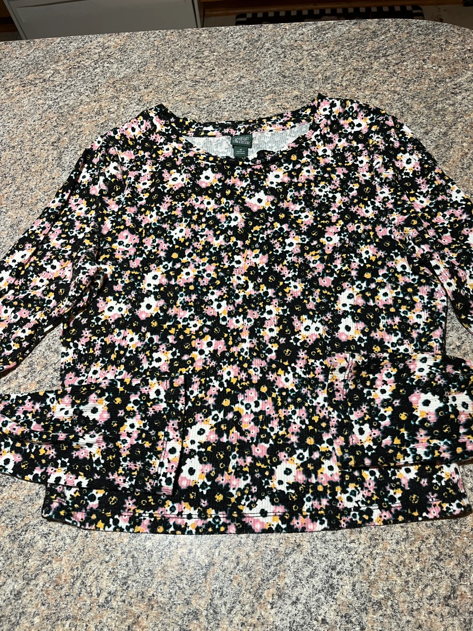 Wild Fable Floral Long Sleeve Top