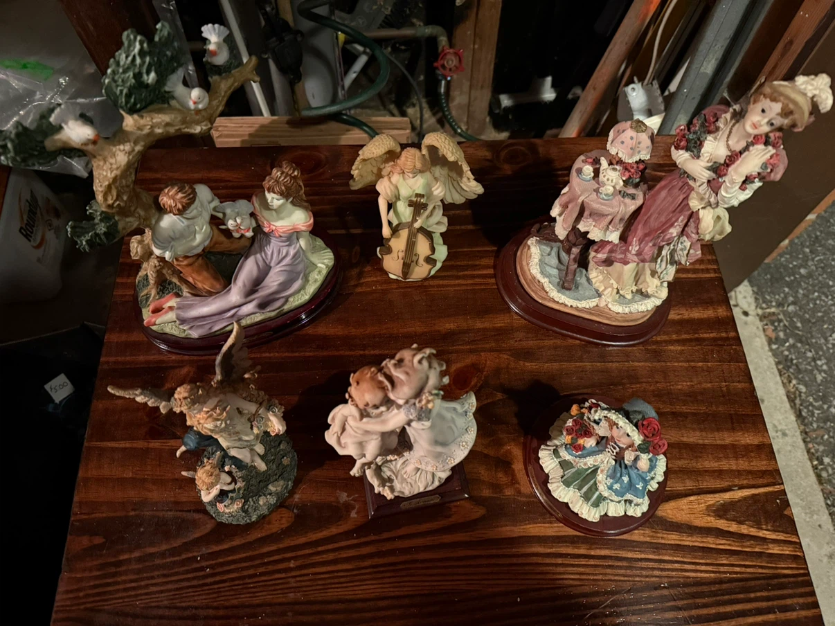 Set of 6 Giuseppe Armani Figurines