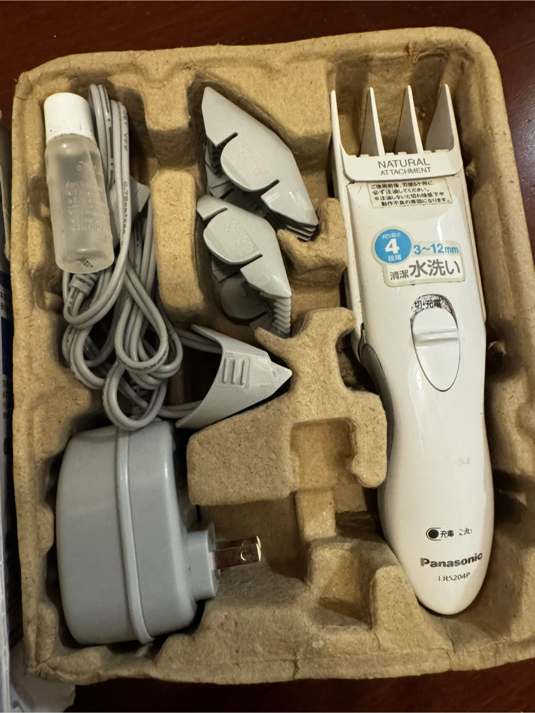 Panasonic ER5204P Hair Clipper - photo 2