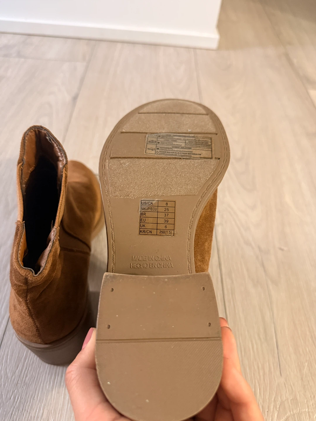 Brown Suede Chelsea Boots Size 8 - photo 4