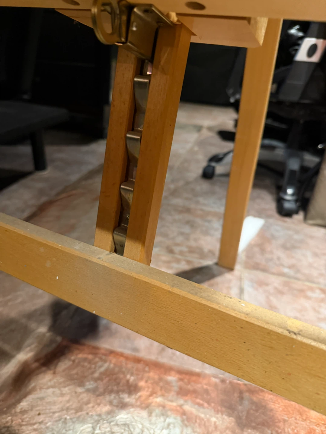 Wooden Tripod Art Easel - photo 3