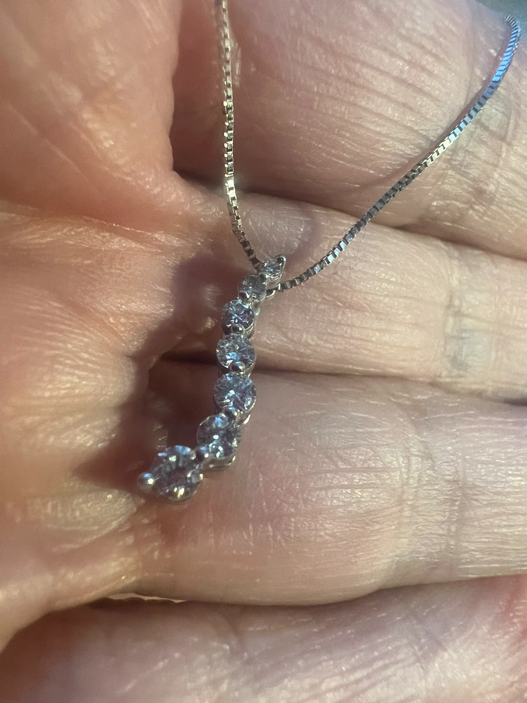 10K Gold Diamond Pendant Necklace