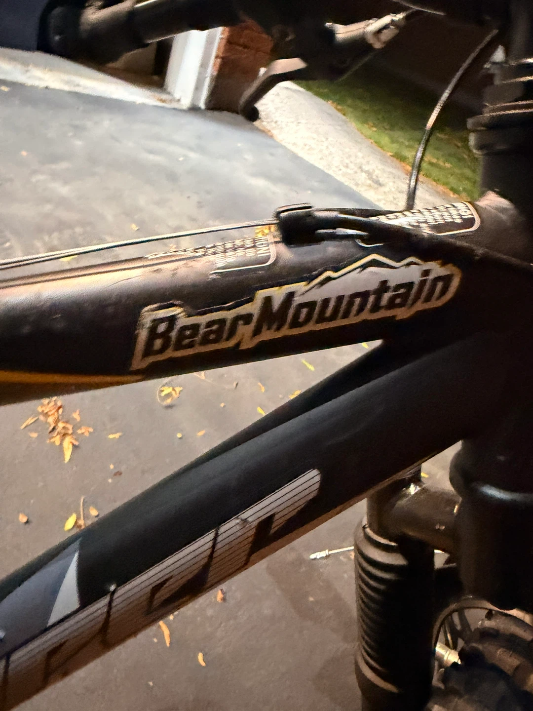 Hyper Bear Mountain Bike - photo 4