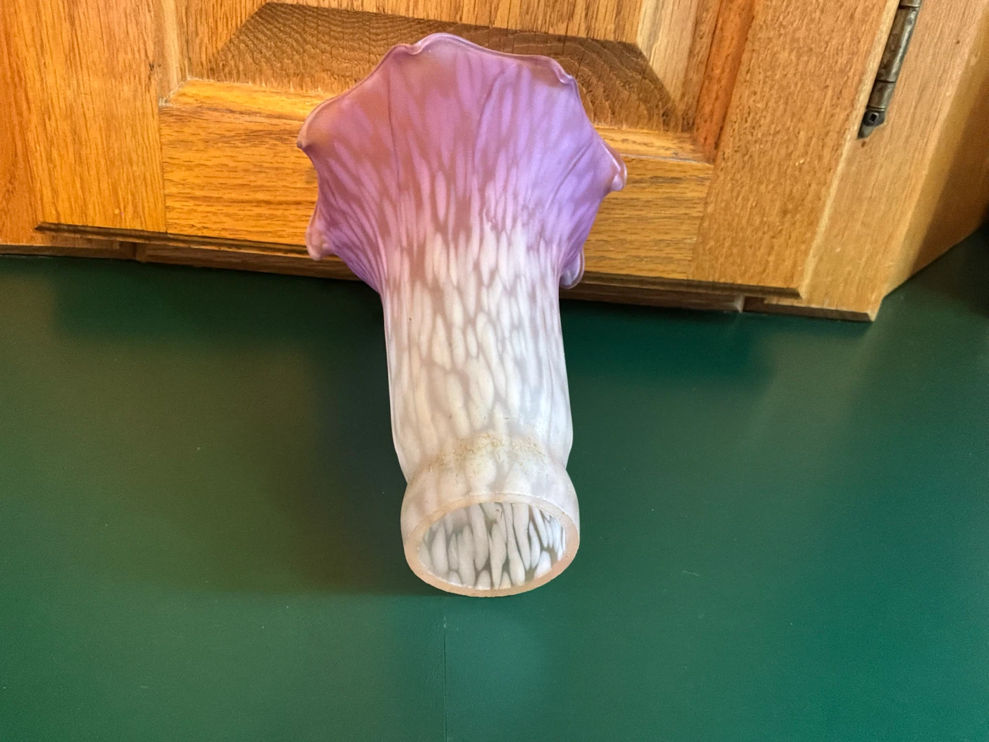 Lily Glass Flower Lamp Shade Purple & White Opalescent Pattern 🐞 - photo 5