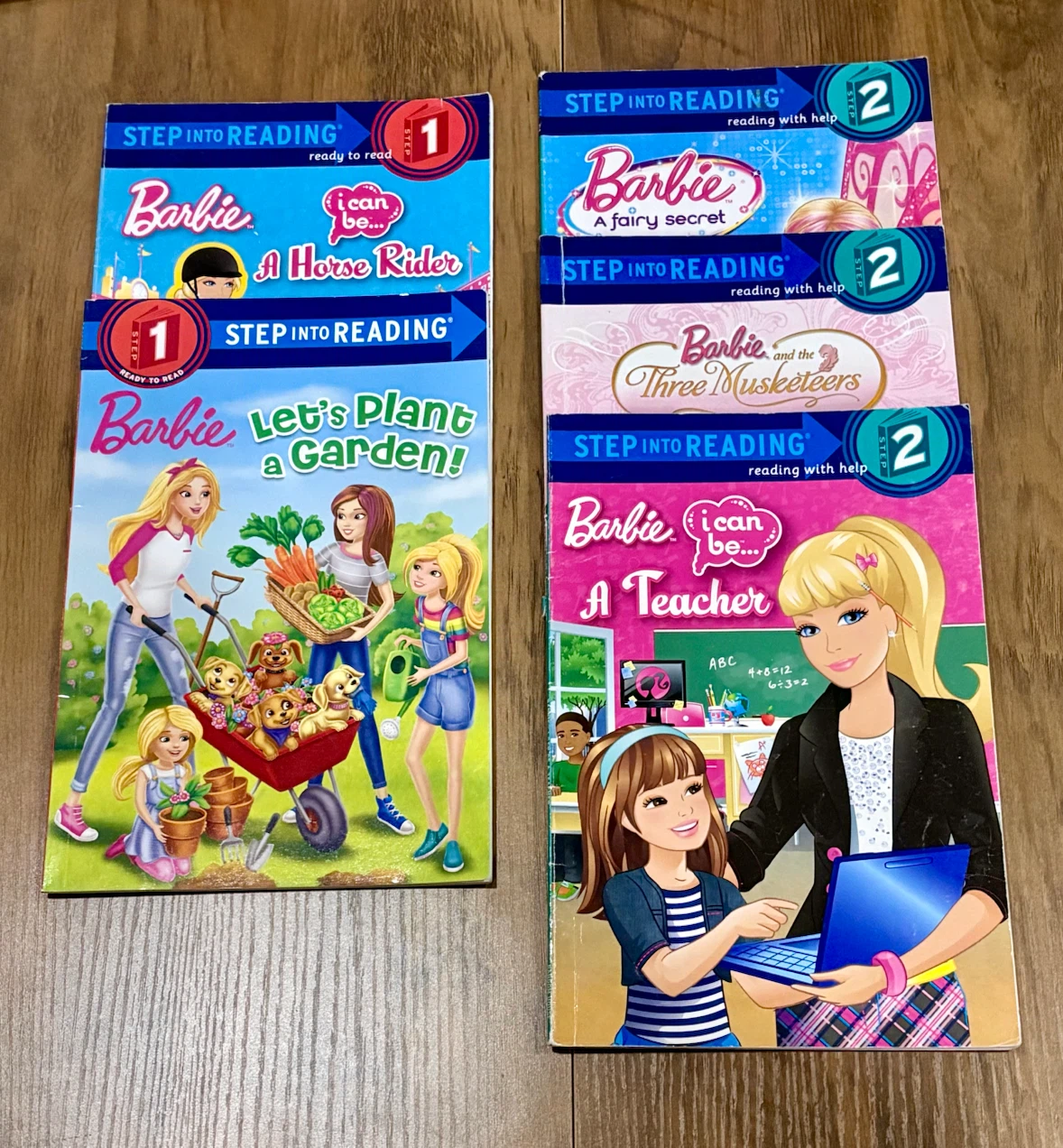 Set of 5 Level 1 and 2 Barbie Step Into Reading Books