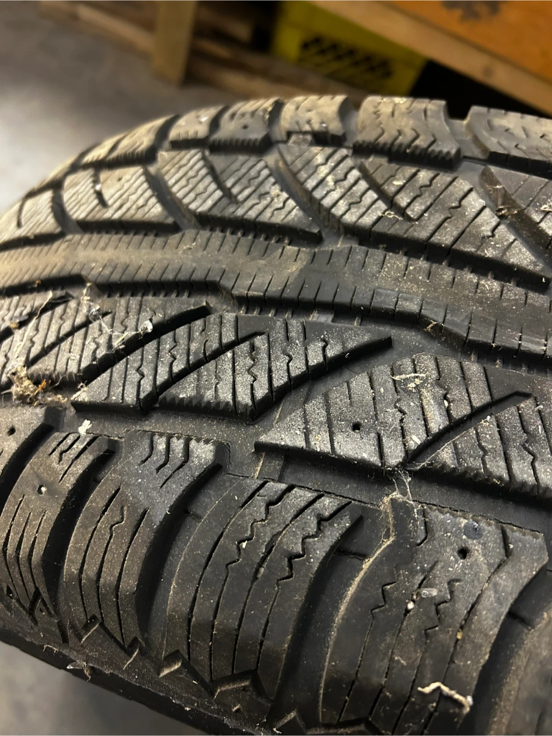 Winter Tires 265/65R18 on Wheels - photo 2