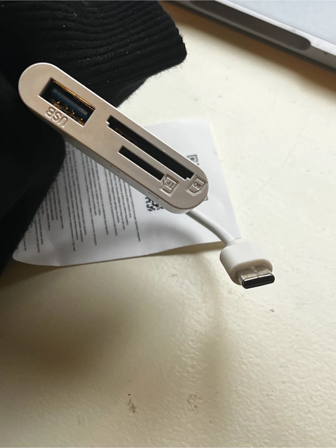 Brand new USB-C Memory Card Reader/ SD CARD and USB Adapter - photo 2