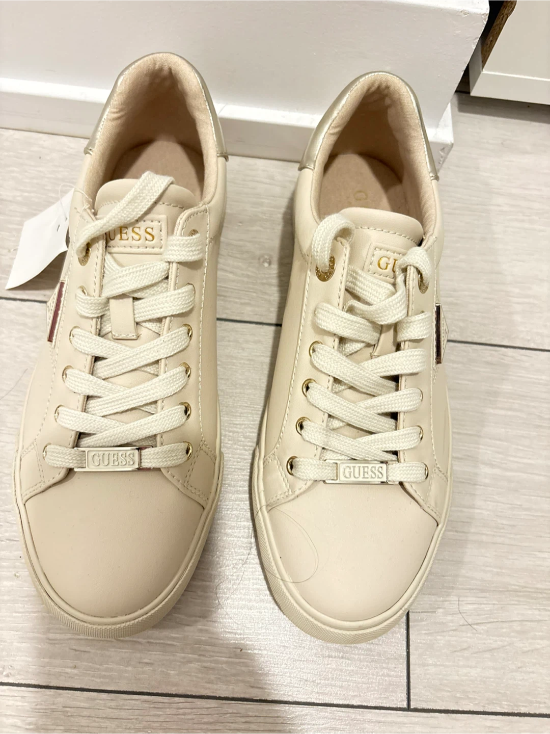 Guess Los Angeles Sneakers
