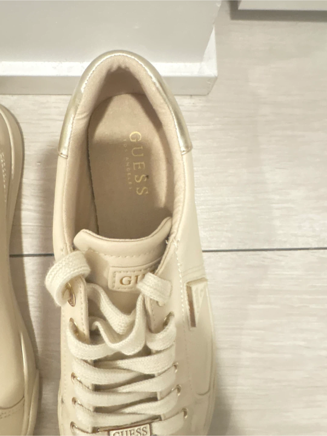 Guess Los Angeles Sneakers - photo 3
