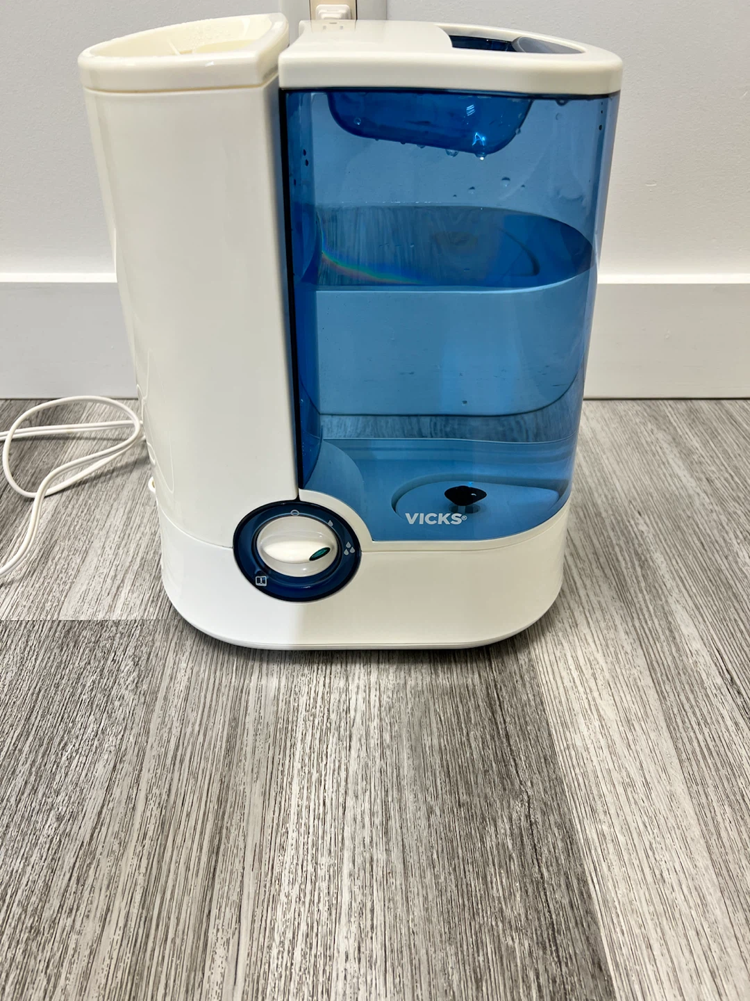 Vicks Cool Mist Humidifier