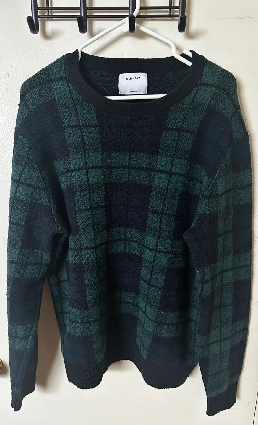 Old Navy Green and Black Plaid Sweater