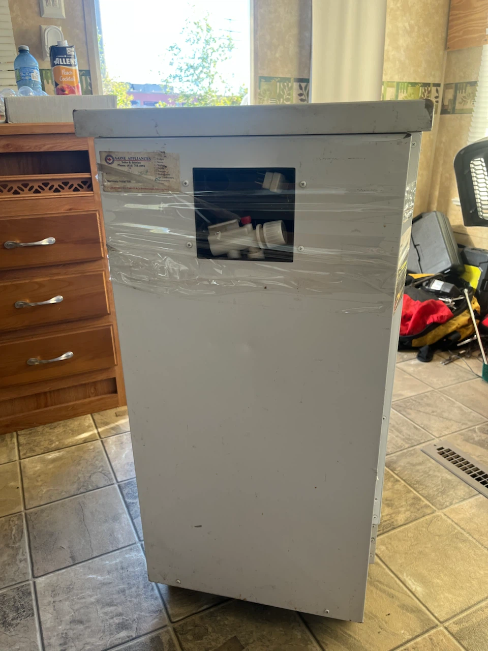 General Electric Dishwasher - photo 3