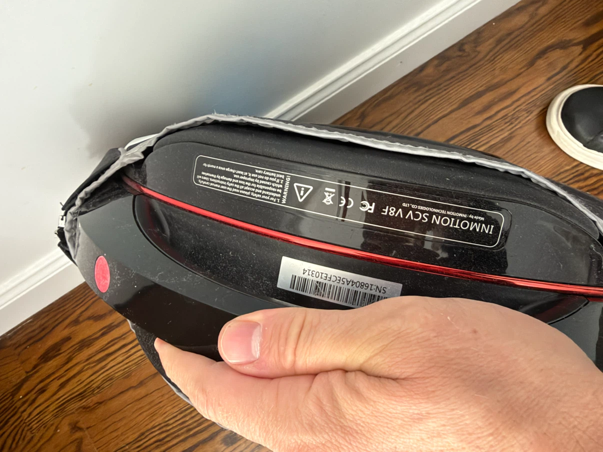 Inmotion SCV V8F Electric Unicycle - photo 2