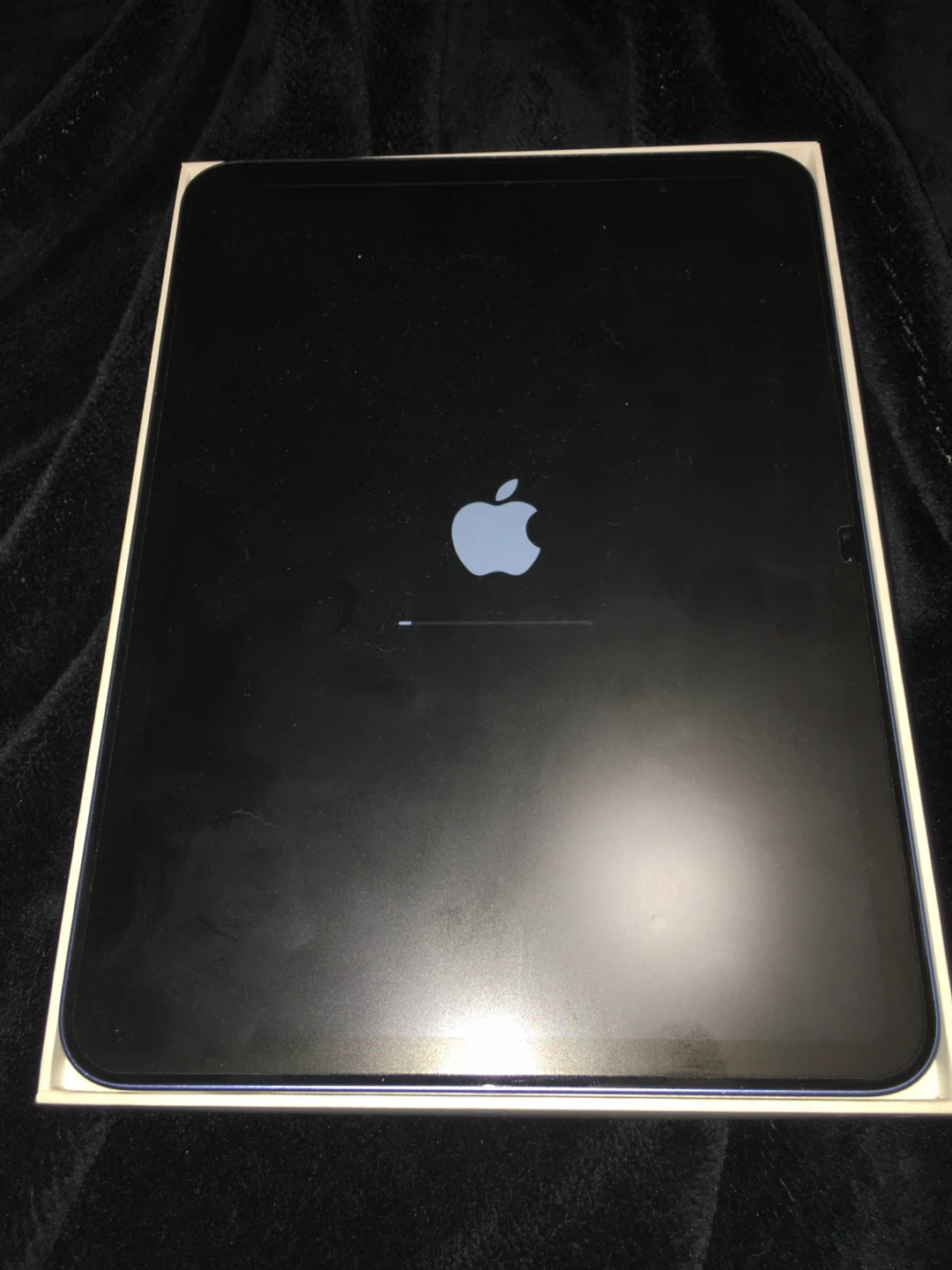 Apple iPad 10th Generation 64GB Wi-Fi Blue - photo 3