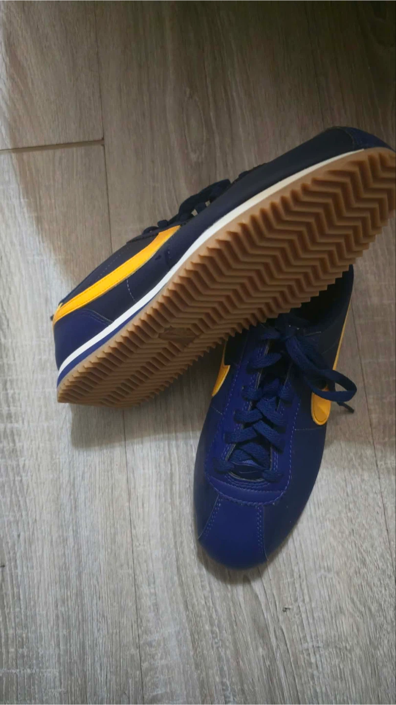 Nike Cortez Sneakers Blue and Yellow - photo 4