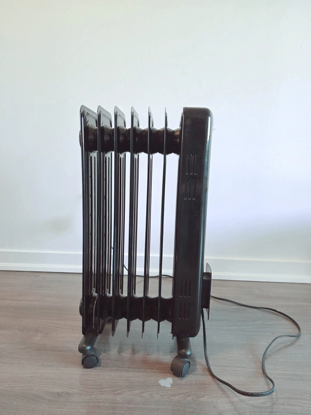 NOMA Oil-Filled Heater with Remote - photo 2