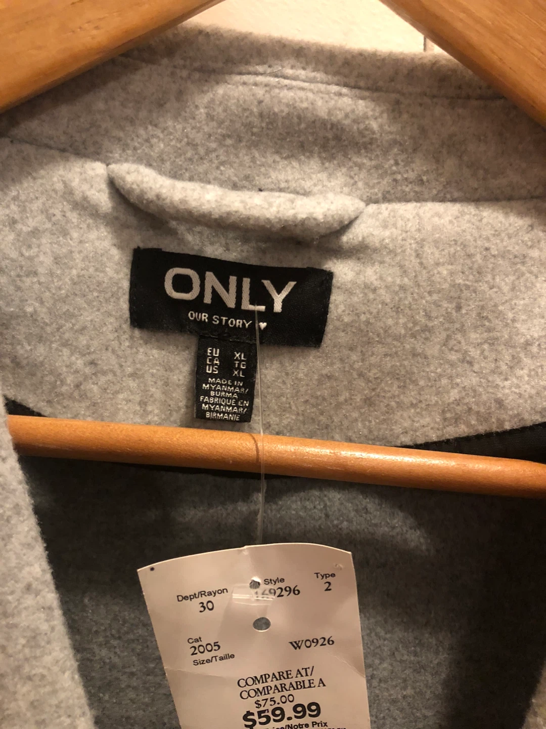 Ladies Soft Grey Wool Coat Size XL - photo 3