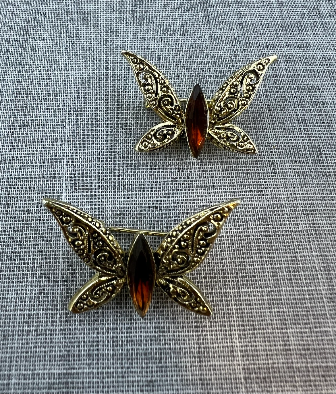 Vintage Gold Filigree Butterfly Scatter Pins - photo 2