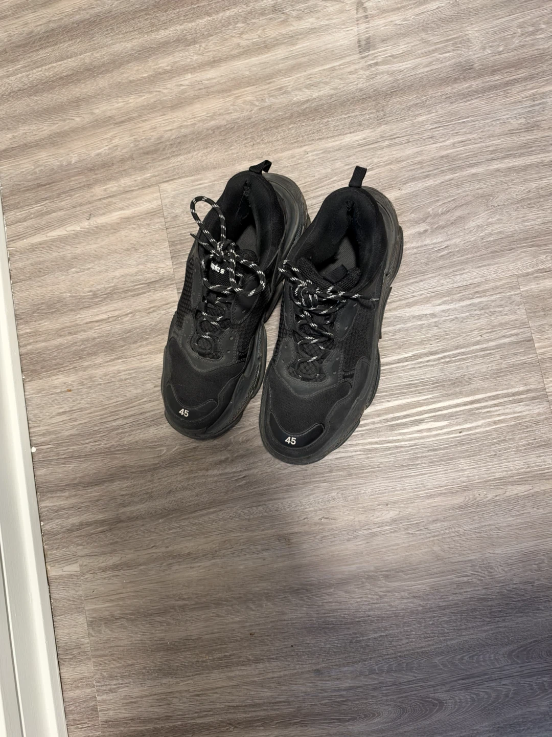 Balenciaga Triple S Sneakers Black - photo 4
