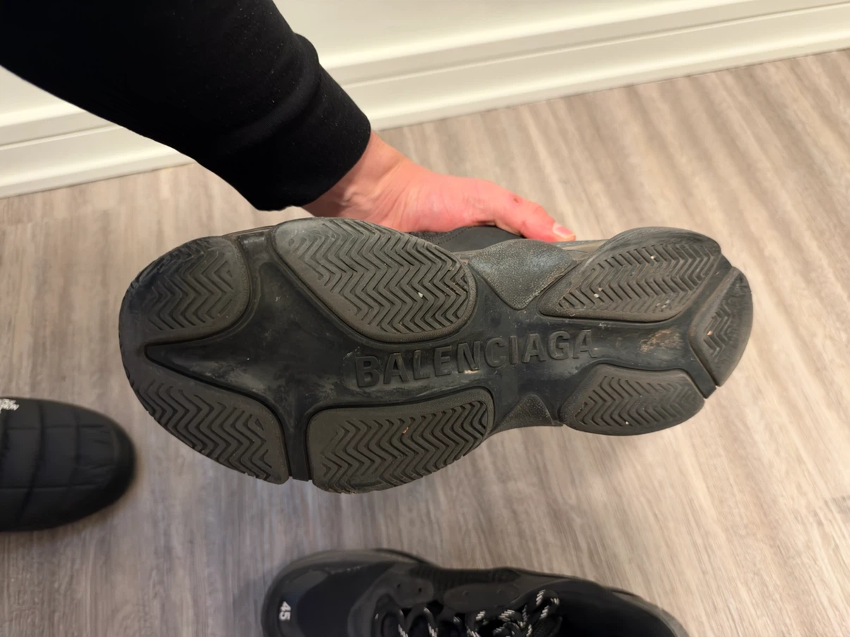 Balenciaga Triple S Sneakers Black - photo 5