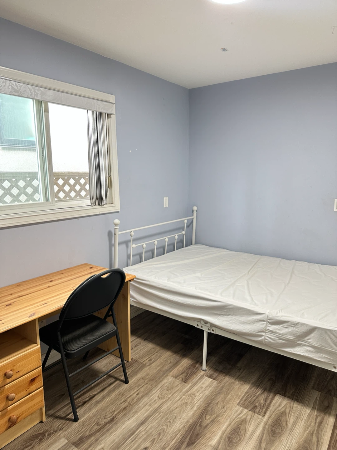 A private room is available from now.