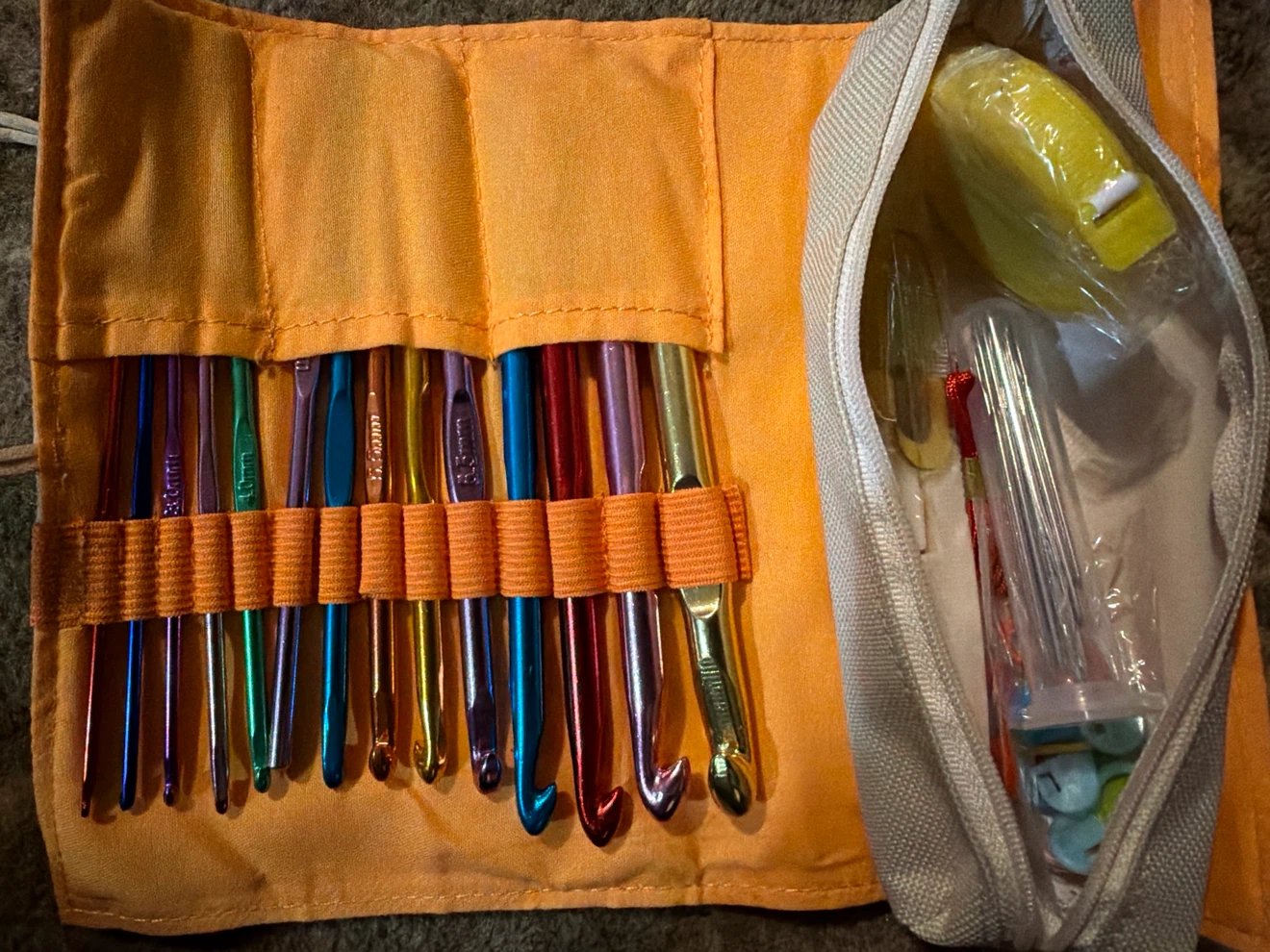 YOJOB Crochet Hook Set