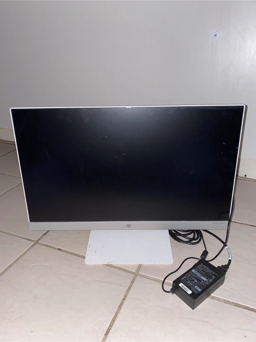 HP 22” Monitor