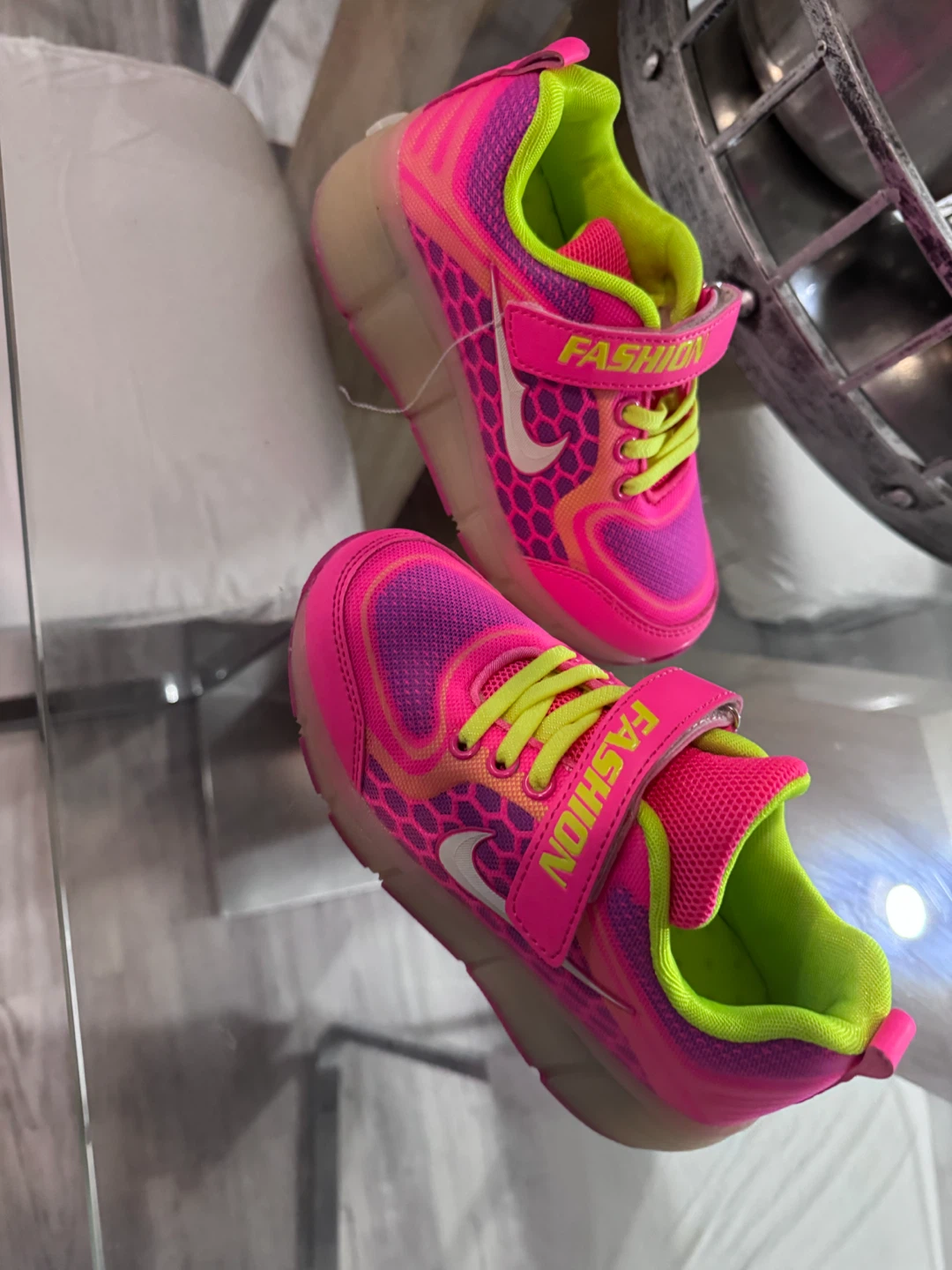 Pink Fashion Roller Shoes Size 3 US - photo 5