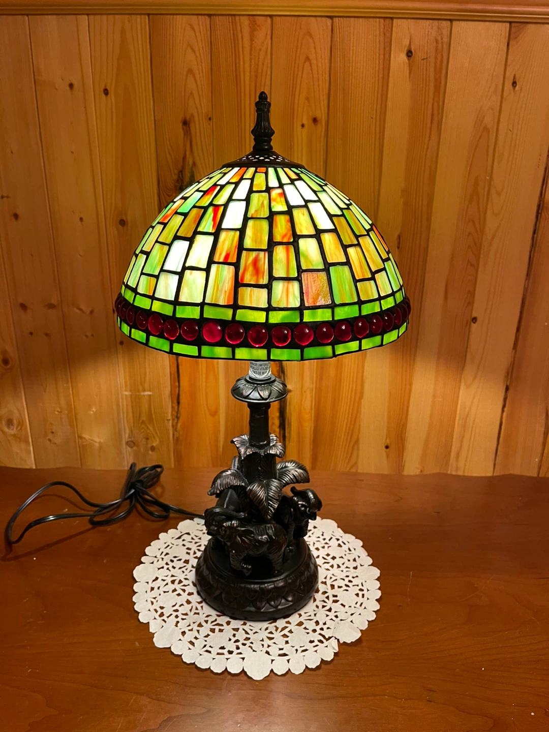 A beautiful Tiffany Style stained glass table lamp