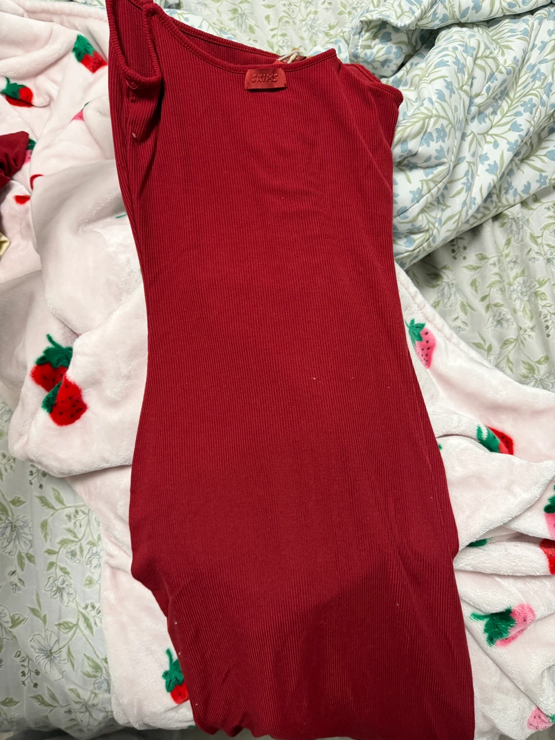SKIMS Red Ribbed Dress - photo 3