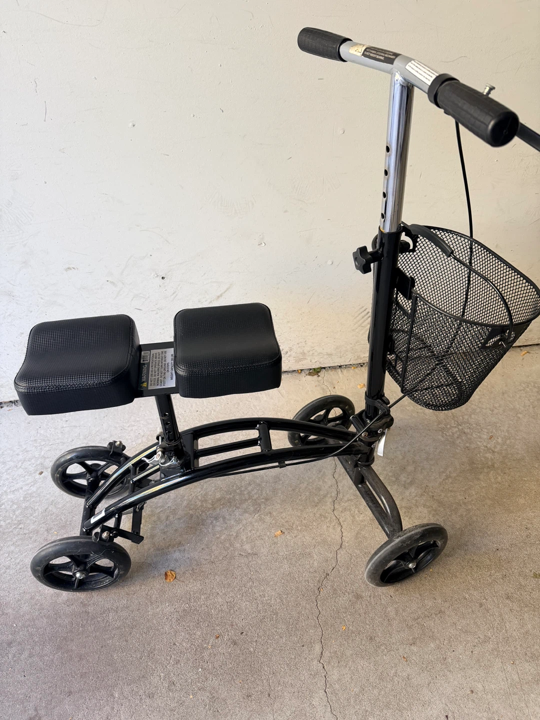 Medical Knee Scooter with Basket