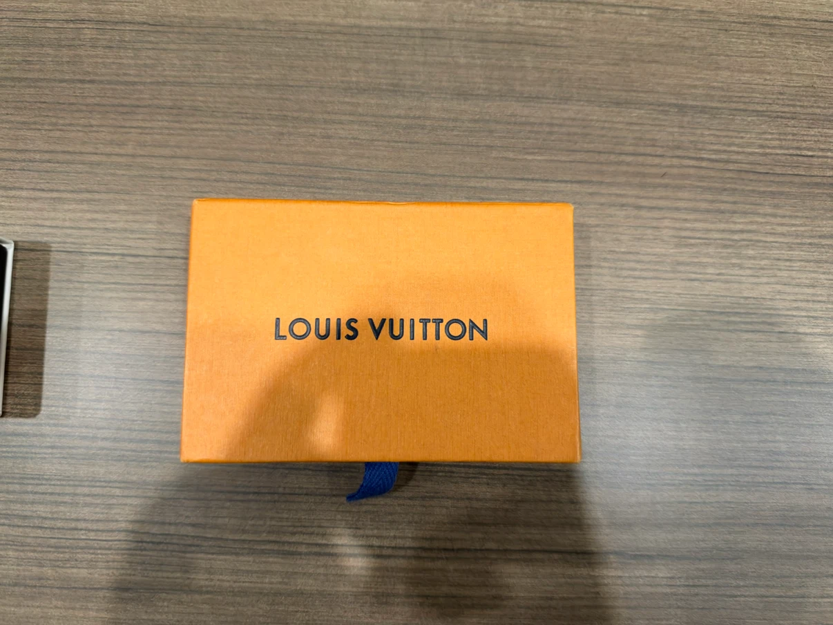 Louis Vuitton Damier Ebene Bracelet - photo 2