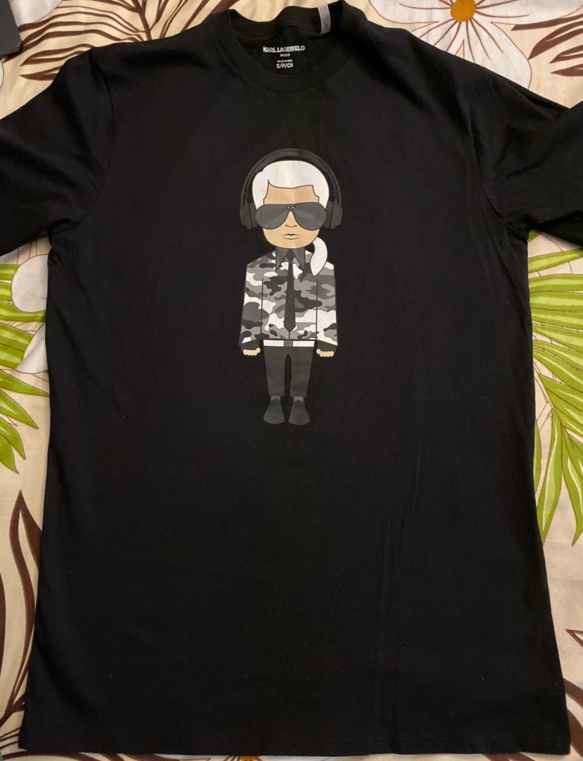 Brand New Karl Lagerfeld Graphic T-Shirt Size Small - photo 2